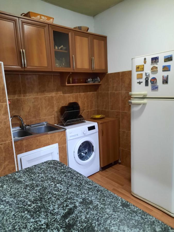 Sisi Guest House Kutaisi Ngoại thất bức ảnh